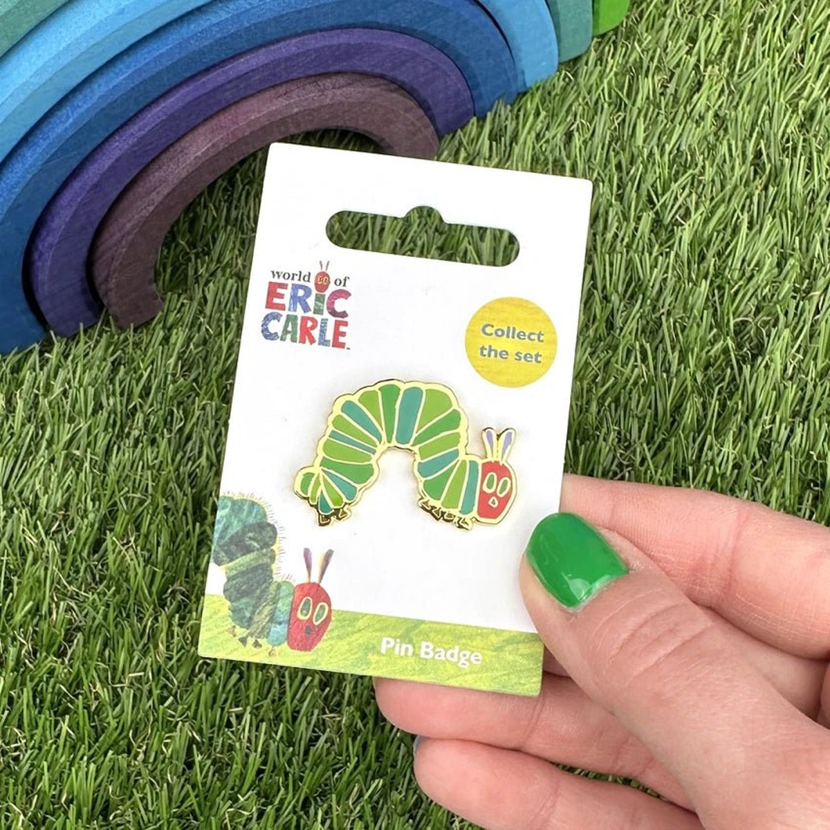 The Very Hungry Caterpillar Pin Badge / Κονκάρδα Μια Πολύ Πεινασμένη Κάμπια
