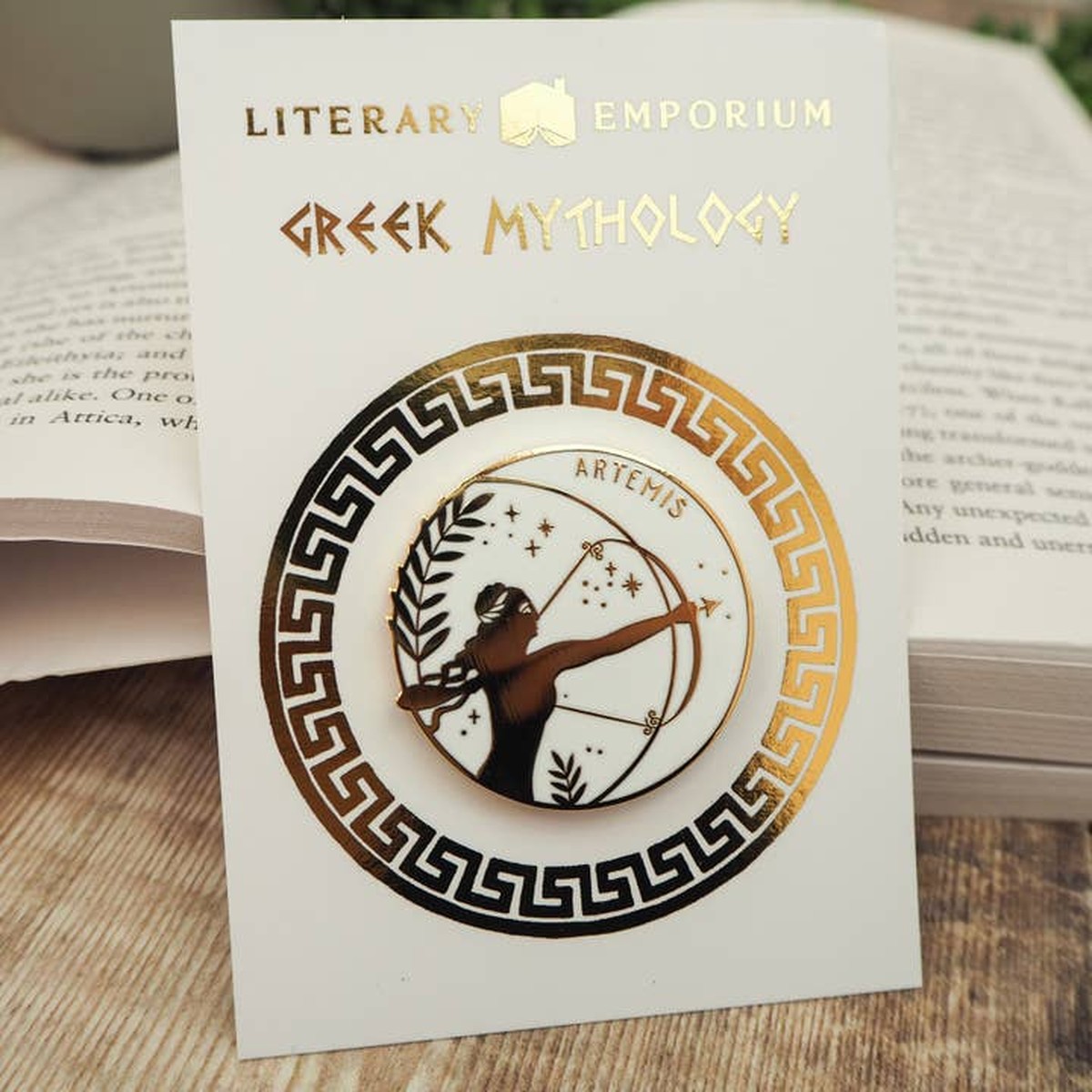 Artemis Enamel Gold Pin Badge - Greek Mythology Collection / Κονκάρδα Θεά Άρτεμης